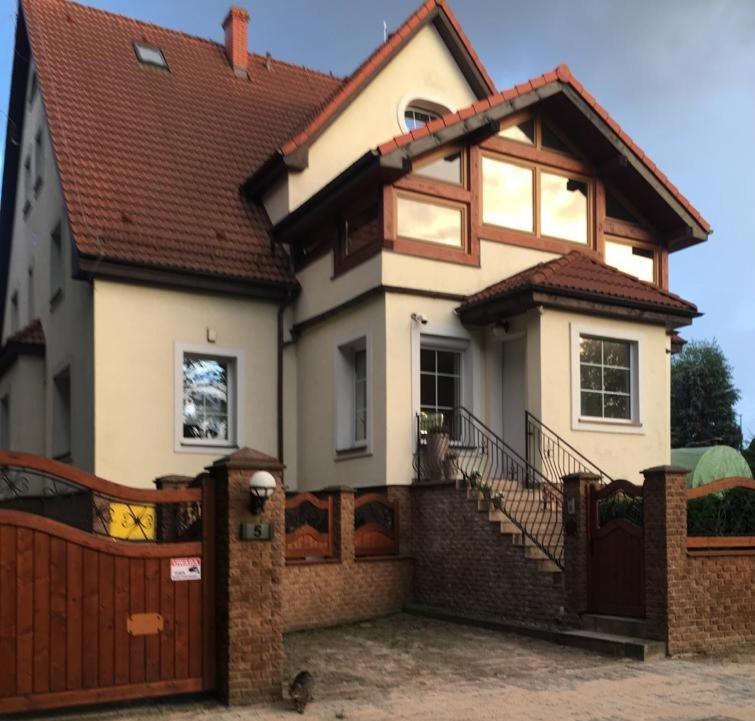 Apartamenty Slupskie Екстериор снимка